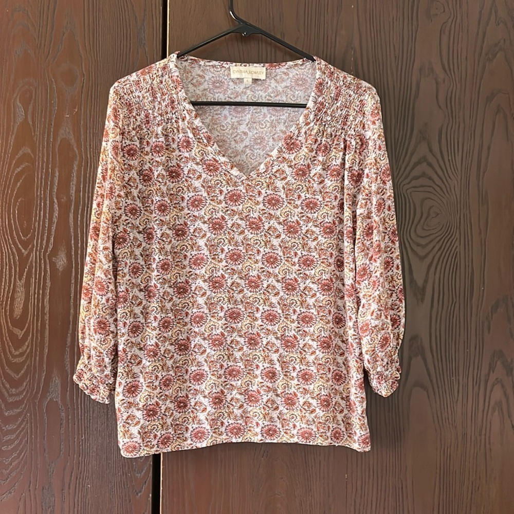 Cynthia Rowley Floral V-Neck Blouse in Rust and Cream